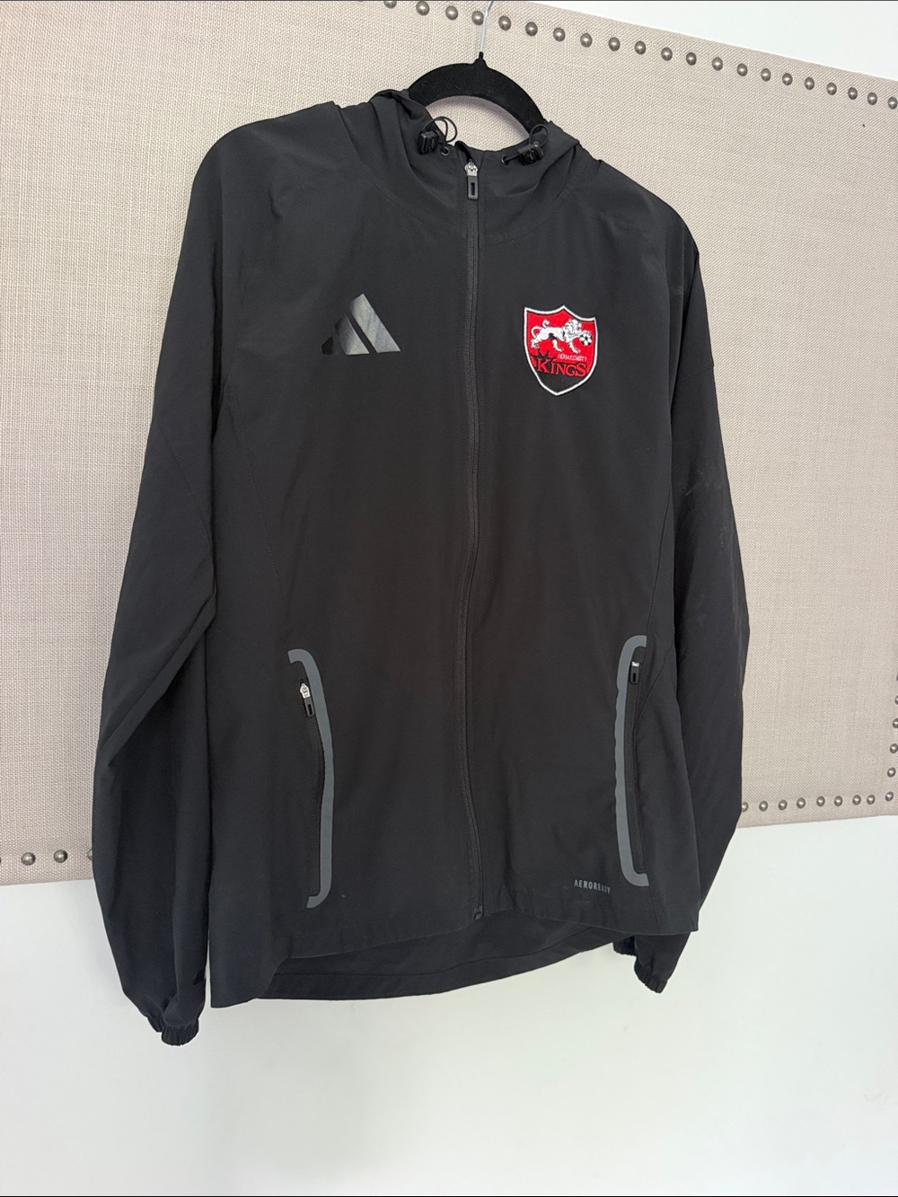 adidas - Picture 4 of 6